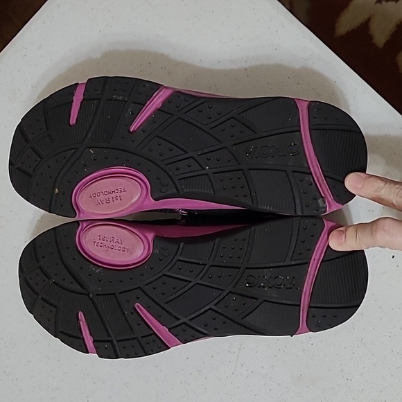 Vionic Sunset Black and Pink Mary Jane Walking Shoes size 7 - Picture 4 of 8